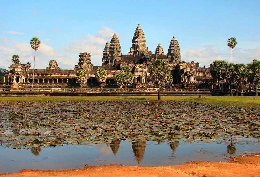 1200px-angkor_wat