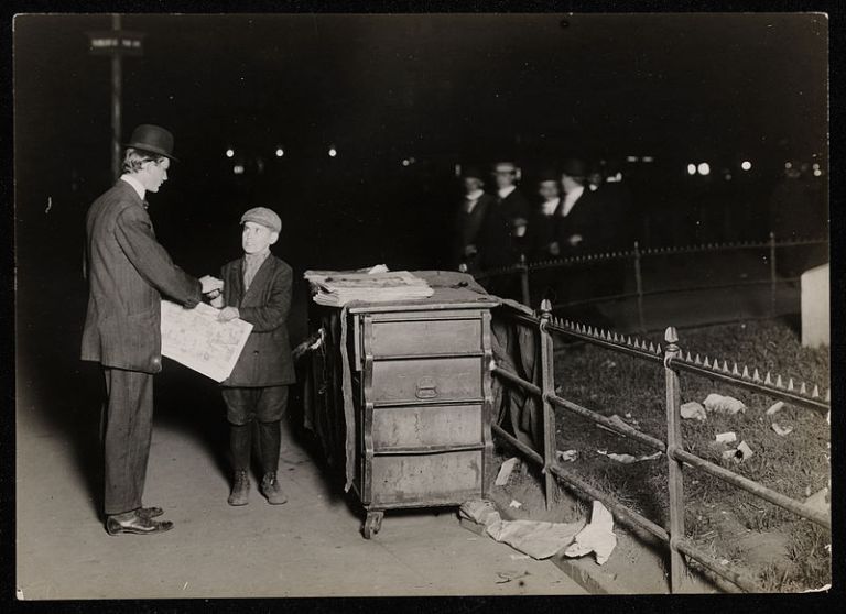 child_labor_in_united_states_1910_working_night_shift (1)