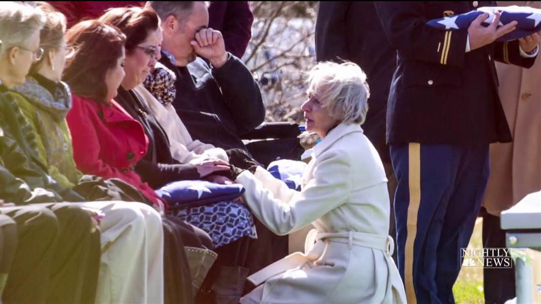 nn_lho_arlington_ladies_180102_1920x1080.nbcnews-ux-1080-600