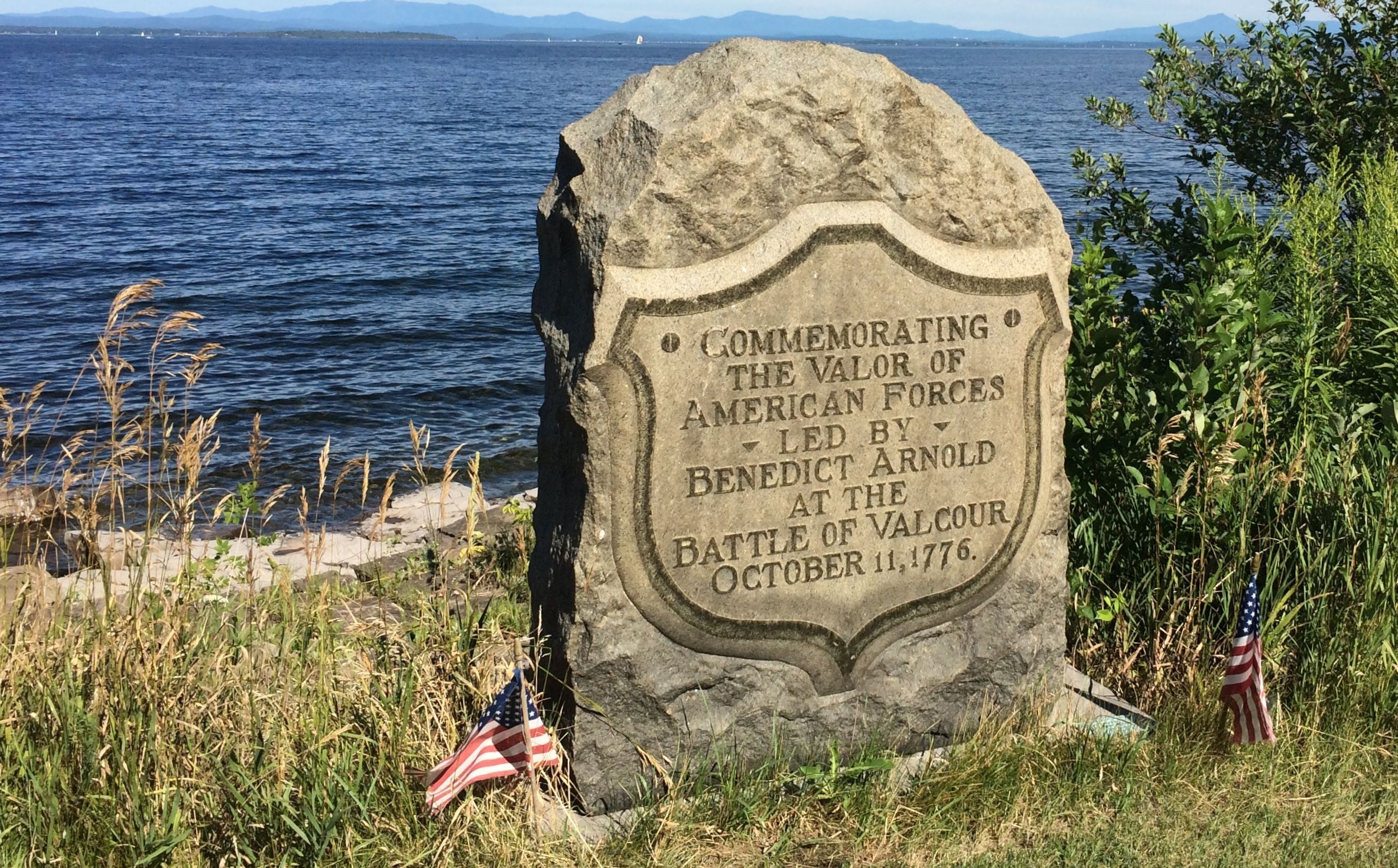 Benedict-Arnold-Valcour-memorial.jpg