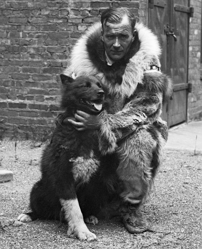 Gunnar_Kaasen_with_Balto