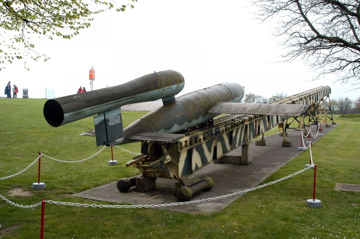 July 25, 1944&nbsp;Doodlebug